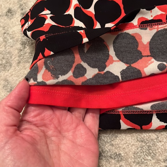 Nine West Red/Black/White Patterned Dress - Size 8! - Picture 5 of 7